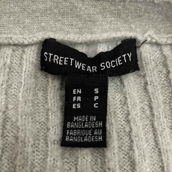 street wear society fall sweater silver size small - Picture 2 of 3